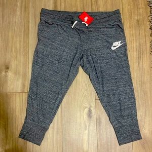 Nike 7/8 Pants (With tags)